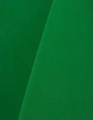 Kelly green cotton tablecloth and dinner napkin.