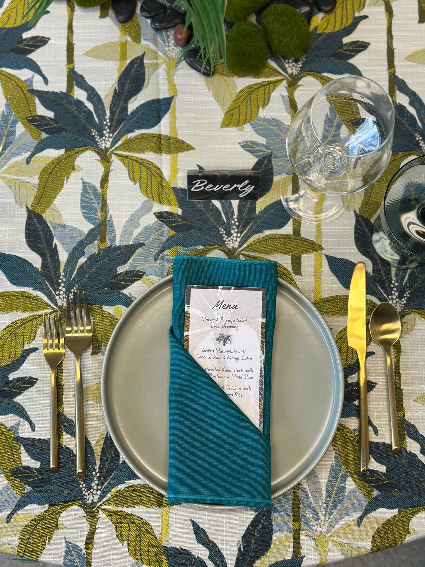 Waikiki with Teal Menu Fold Napkin