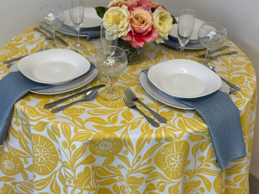 Marigold with Shoreline Napkins